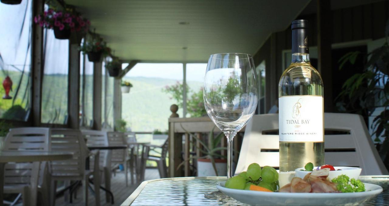 Chanterelle Inn & Cottages Baddeck Inlet Εξωτερικό φωτογραφία