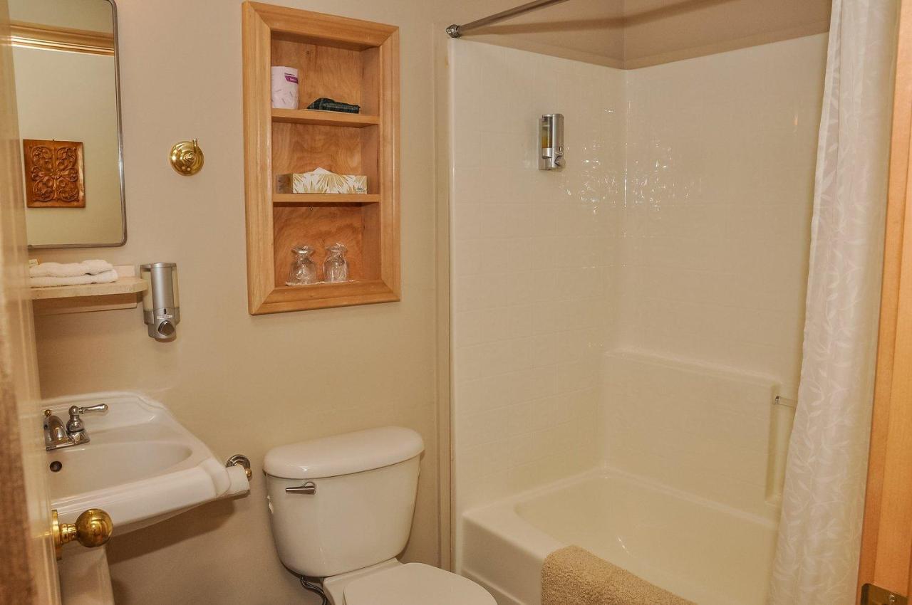 Chanterelle Inn & Cottages Baddeck Inlet Εξωτερικό φωτογραφία