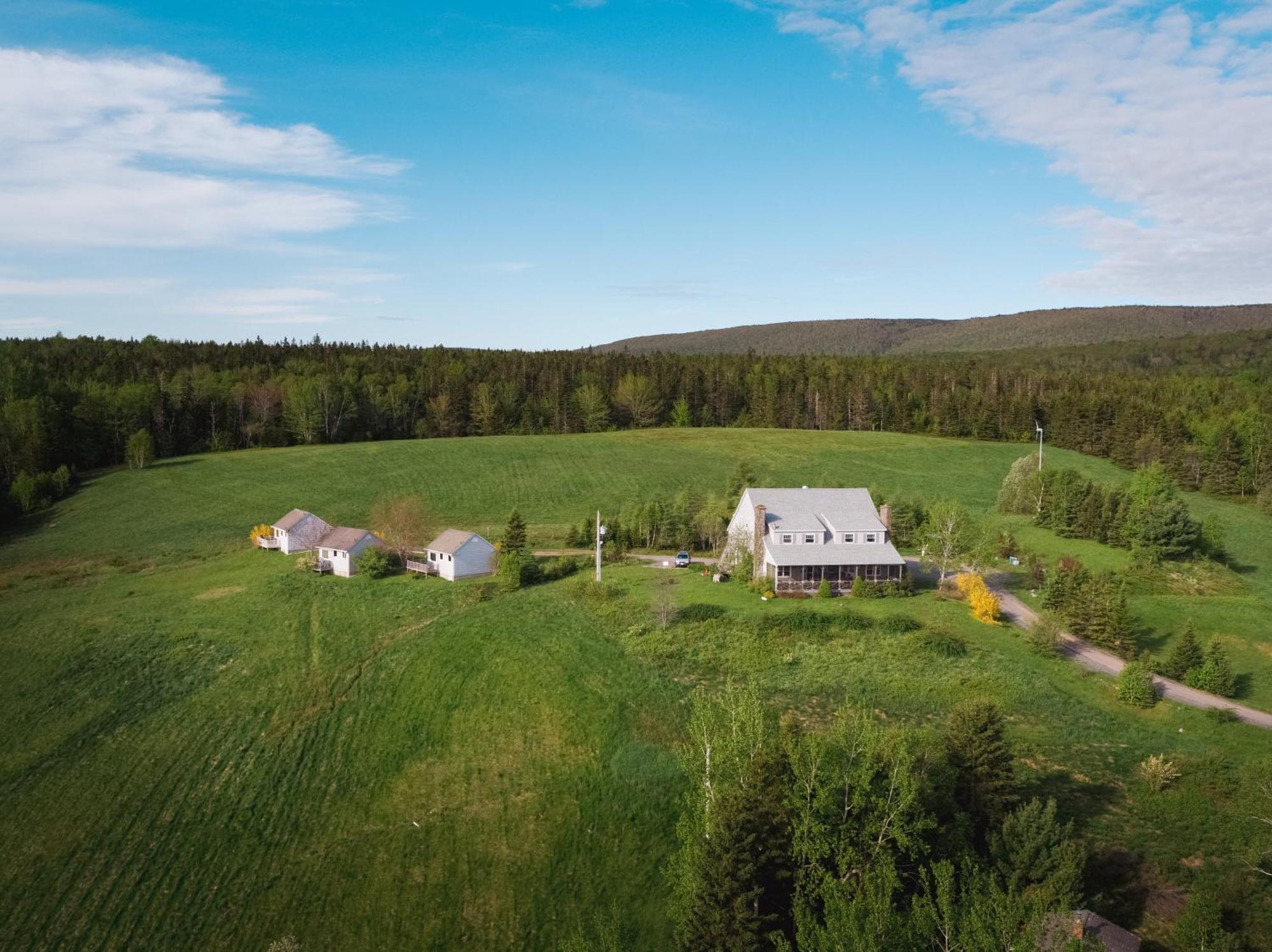 Chanterelle Inn & Cottages Baddeck Inlet Εξωτερικό φωτογραφία