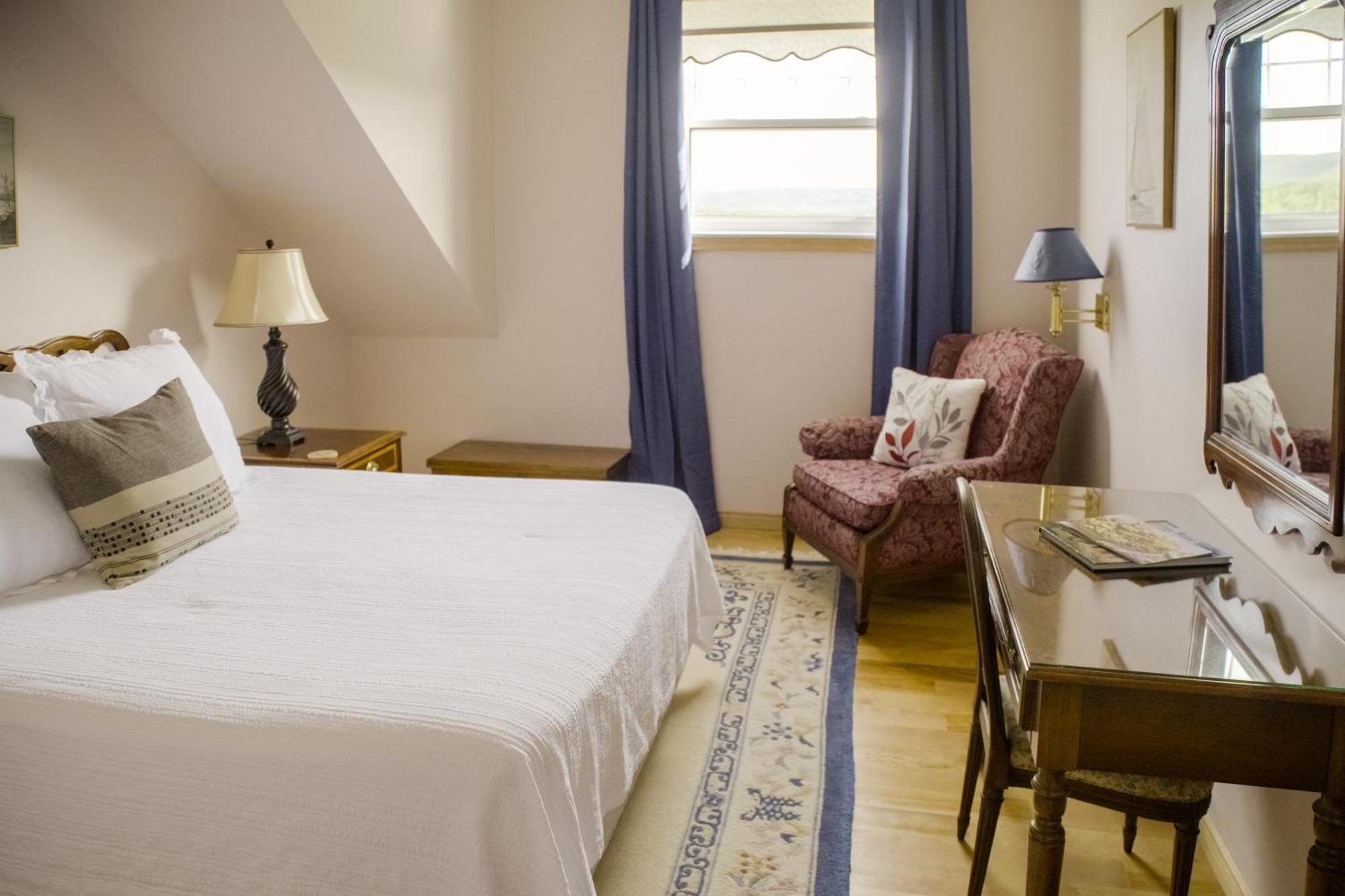 Chanterelle Inn & Cottages Baddeck Inlet Εξωτερικό φωτογραφία